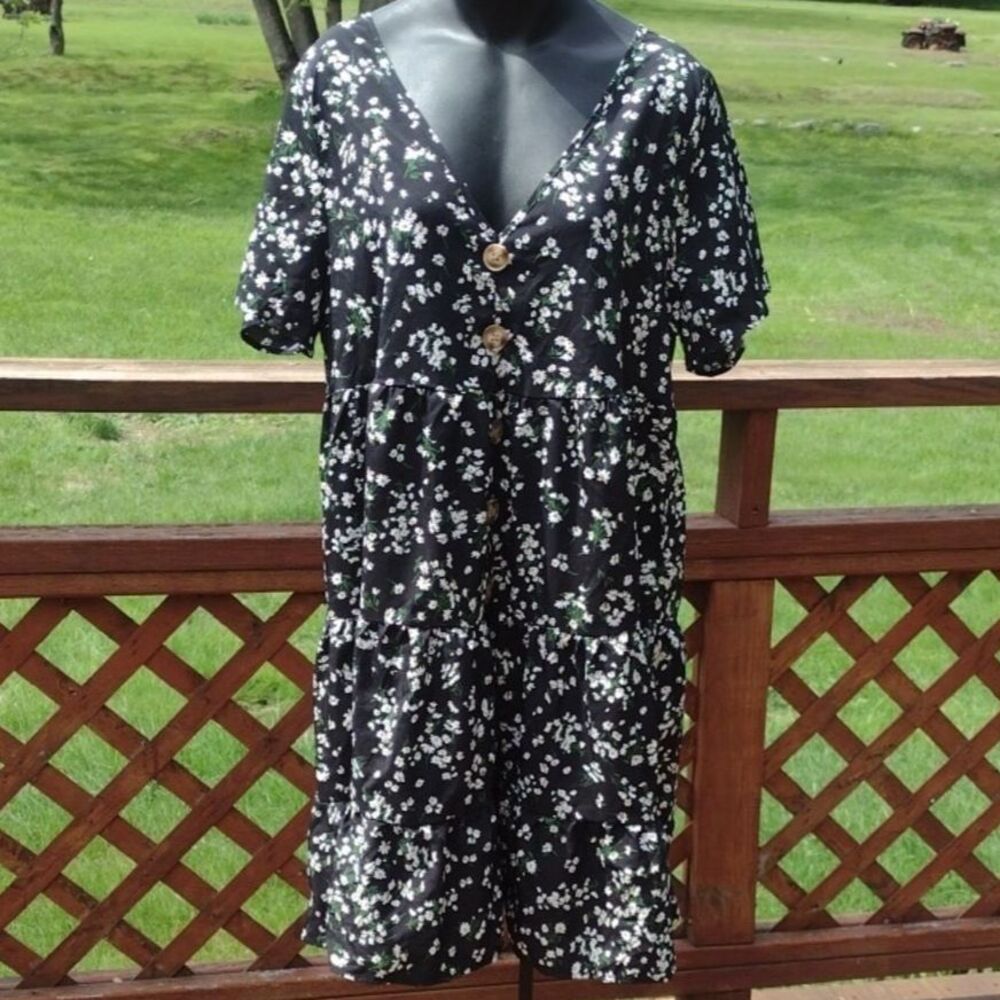 Shein Curve Vcay Black and White Floral Print Ruffle Hem Dress Size 0XL